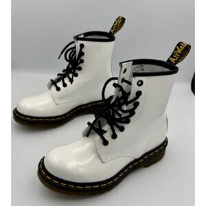 Dr. Martens Women's 1460 W Patent Leather Fashion Boot Sz 6 #196